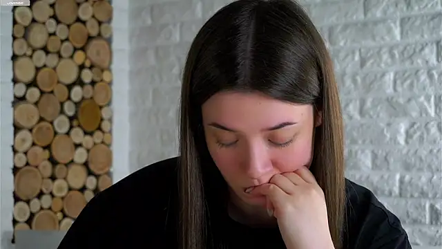 LowOncoming's cam snapshot