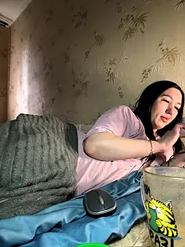 Naughtbaby_2025's cam snapshot