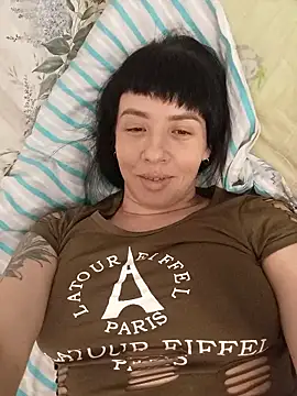 KARINA-TITS's cam snapshot