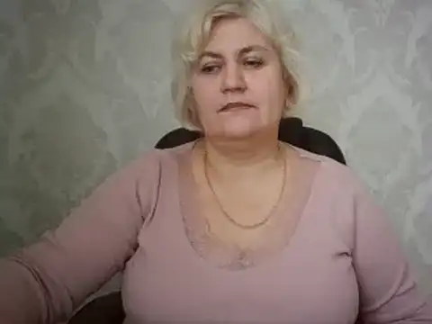 AngelaFamez's cam snapshot