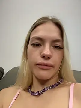 -Sexy_Barbie-'s cam snapshot