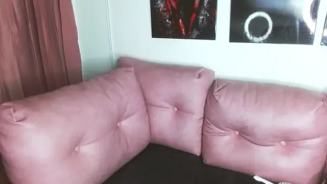 ladymooncs's cam snapshot