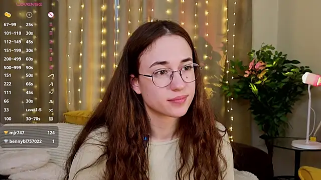 SudieNatera's cam snapshot