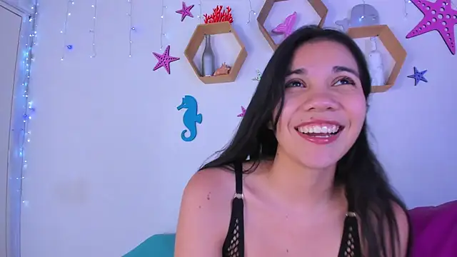 Emiily_Parkerr's cam snapshot