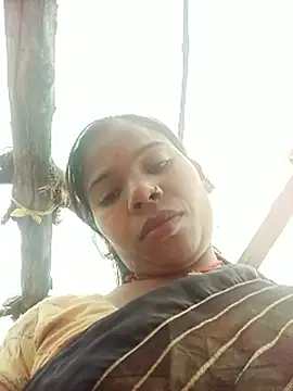 Rubi_sarma's cam snapshot