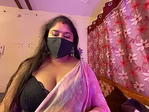 LouleyRanii's cam snapshot