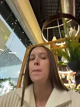 ElliRose live sex cam