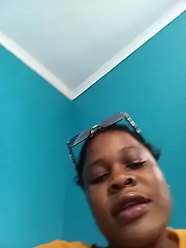 BlondieBitch's cam snapshot