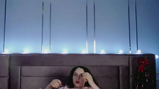 ElisonMinix's cam snapshot