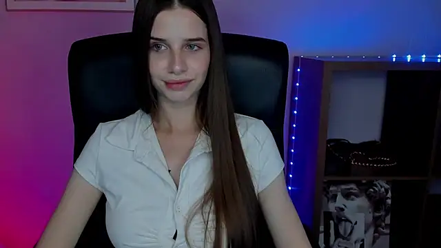 LuxMaya's cam snapshot