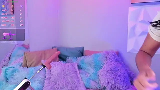 LindaWz_'s cam snapshot