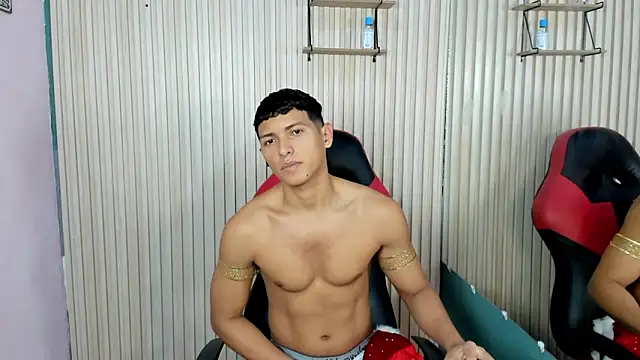 yei-sant live sex cam