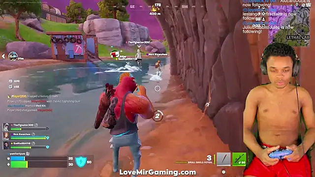 lovemirgaming's cam snapshot