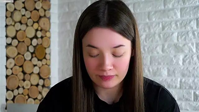 LowOncoming's cam snapshot