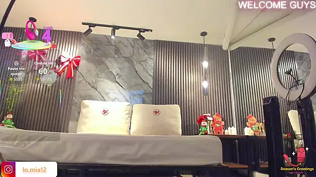 julietha_taylor's cam snapshot