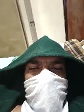 yash_luv_u's cam snapshot