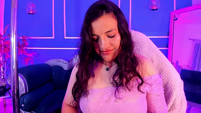 TaraTaylorr live sex cam