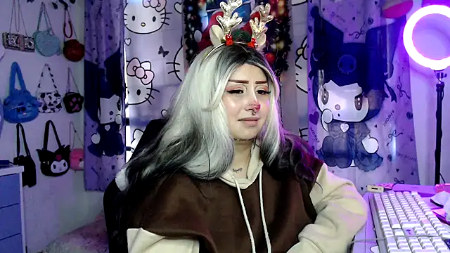 lussyevans24 live sex cam