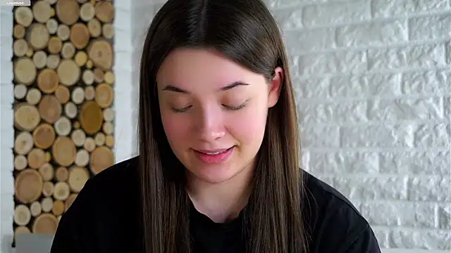 LowOncoming's cam snapshot