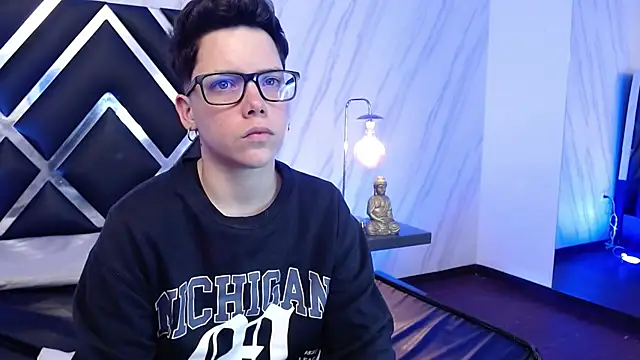 SpencerMontgomery live sex cam