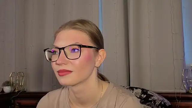 JeaneneWoltz's cam snapshot