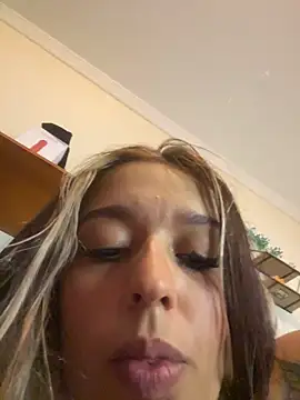 BlueStoneX's cam snapshot