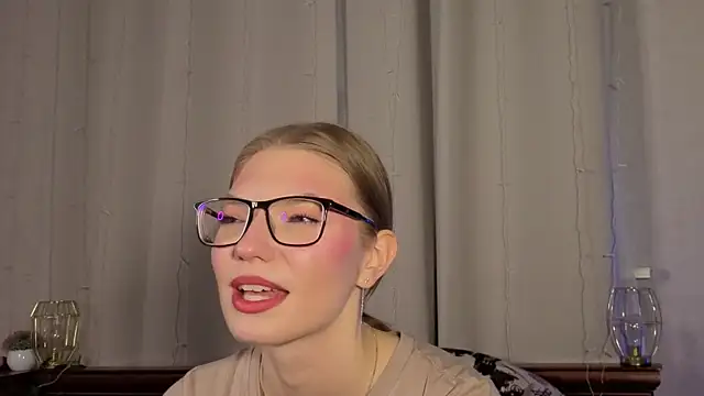 JeaneneWoltz's cam snapshot