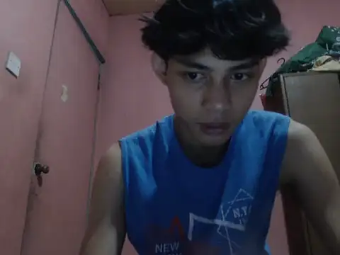 Kyoshi_19 live sex cam