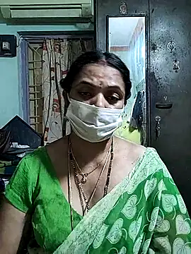 bhavyasri_55's cam snapshot