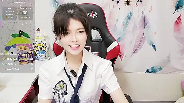 Alina10932 live sex cam