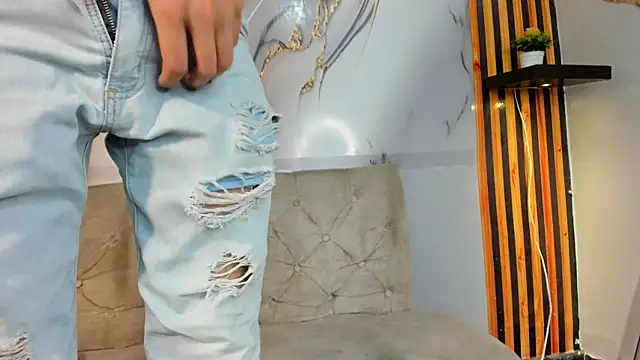 Straight_Guy22's cam snapshot