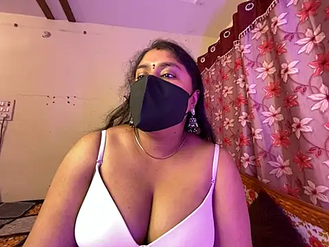 LouleyRanii's cam snapshot