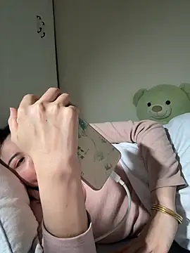 chick-888's cam snapshot