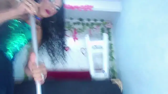 angelamanjarrezcm live sex cam