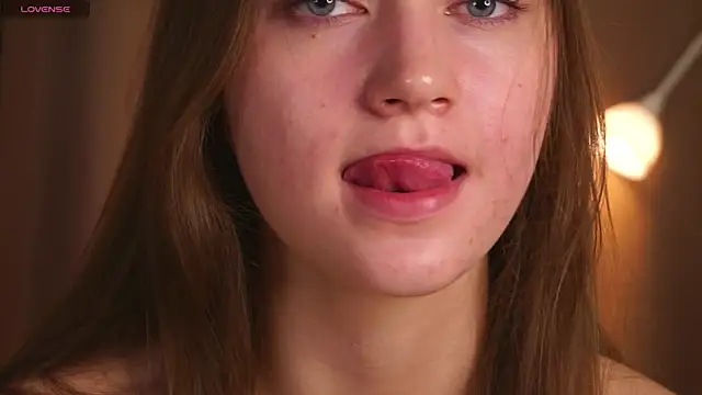 IrenaZeiler's cam snapshot