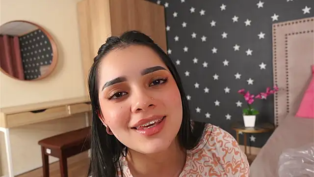 RaquellStar's cam snapshot