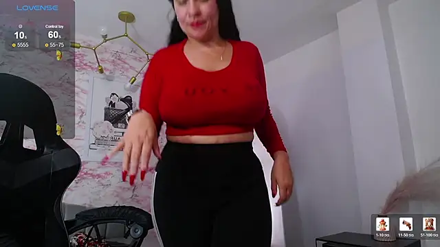 vaiolett_t's cam snapshot