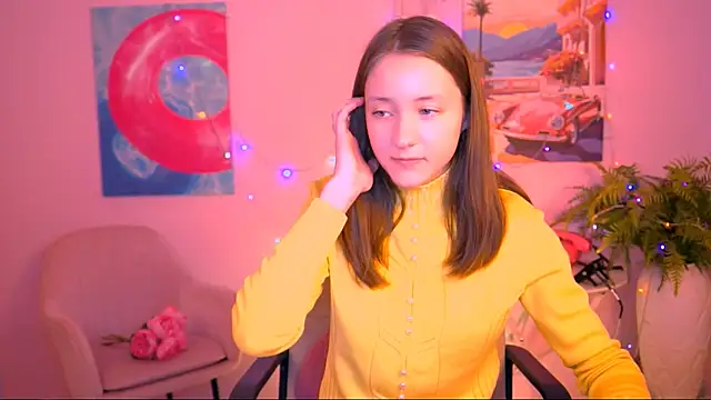 LuluPatterson's cam snapshot