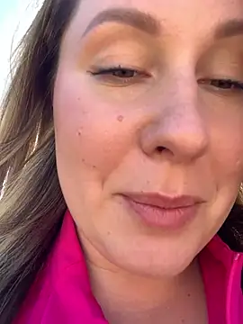 Mona_Plus live sex cam