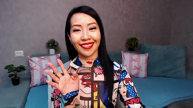 LiaPak's cam snapshot