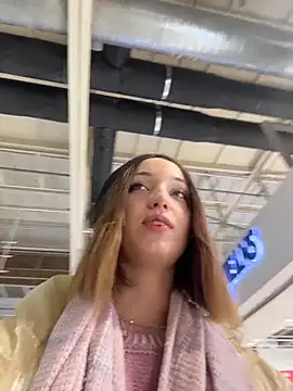 DollyTall live sex cam