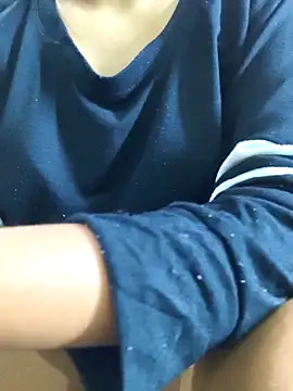 Ananya_34's cam snapshot