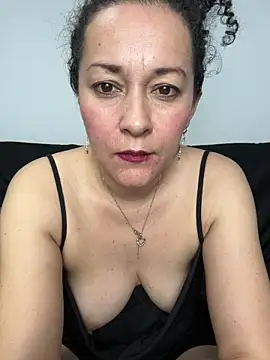 luisa_curli live sex cam