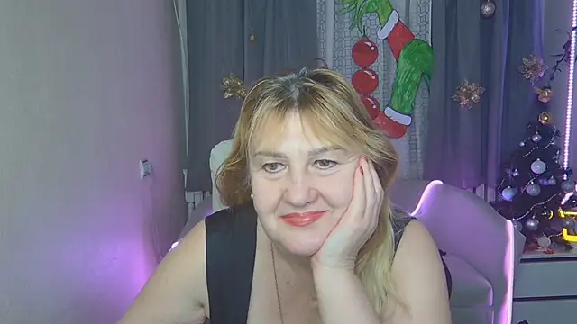 EmmaEllison's cam snapshot