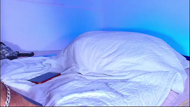 KaelMoreau live sex cam