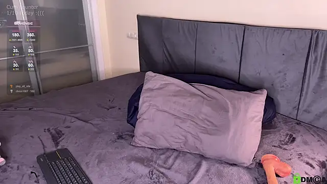 mirai_meeow live sex cam