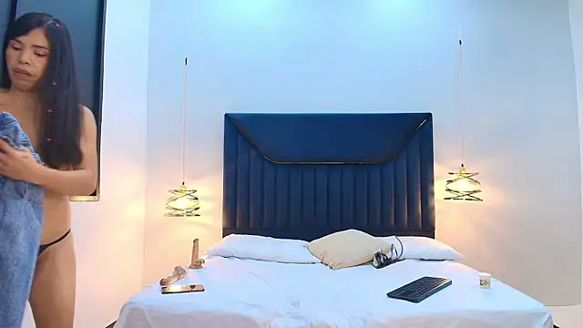 CamilaVoit live sex cam