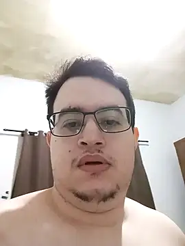 Juliao2030 live sex cam