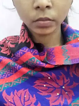 Isha_Liha live sex cam