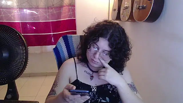 Smoke_trip_Alicia live sex cam